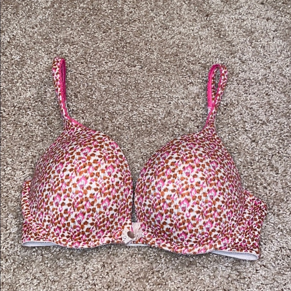 Victoria’s Secret push-up bra